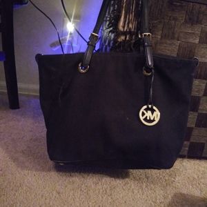 Micheal Kors Shoulder bag